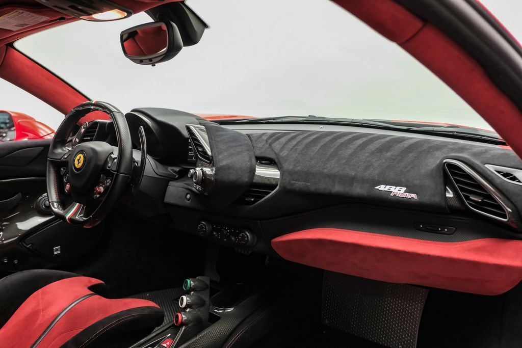 Used 2019 Ferrari 488 Pista Coupe RWD image 14
