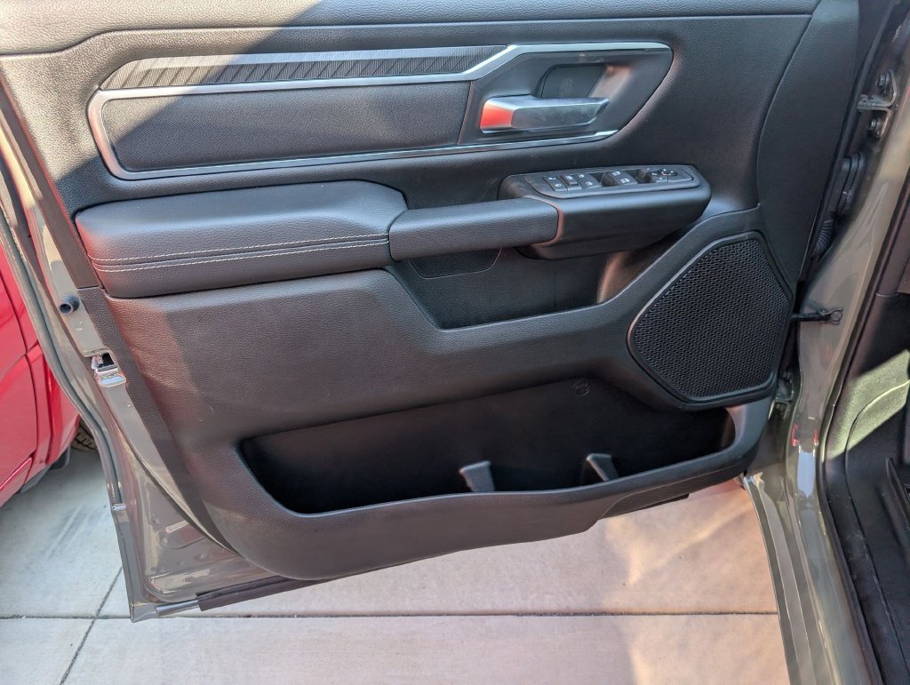 New 2026 RAM 1500 Big Horn AWD/4WD image 9