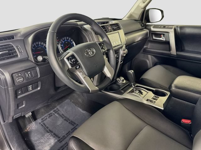 Used 2018 Toyota 4Runner SR5 Premium AWD/4WD image 19