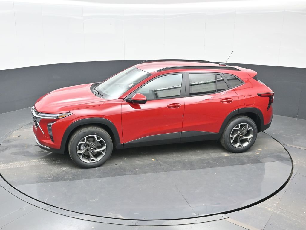 New 2026 Chevrolet Trax LT image 18