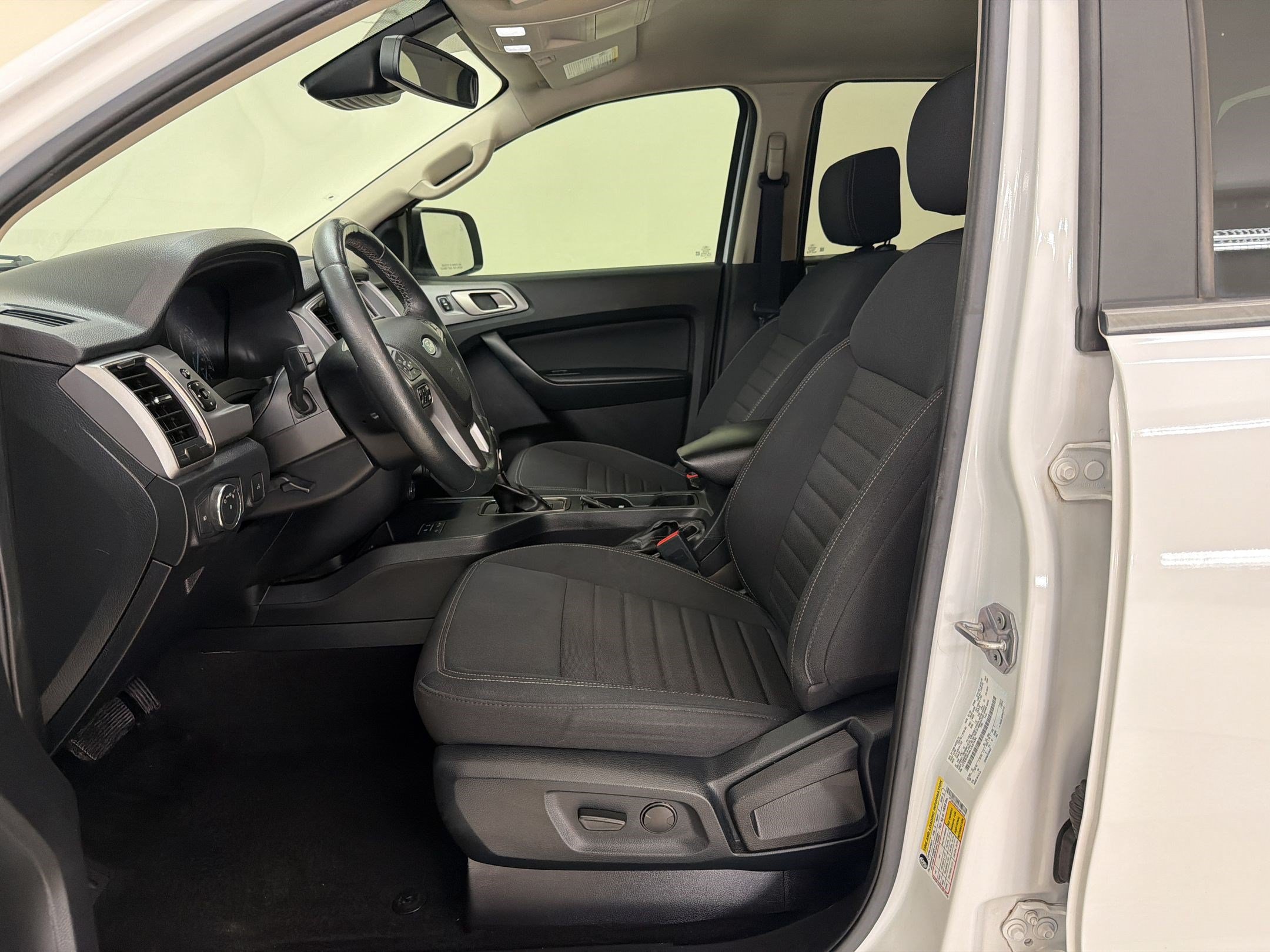 Certified 2020 Ford Ranger XLT w/ Equipment Group 302A Luxury RWD image 5
