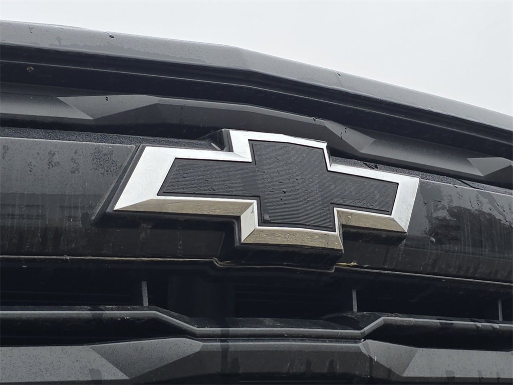 Used 2024 Chevrolet Colorado Z71 w/ Z71 Convenience Package 2 image 32