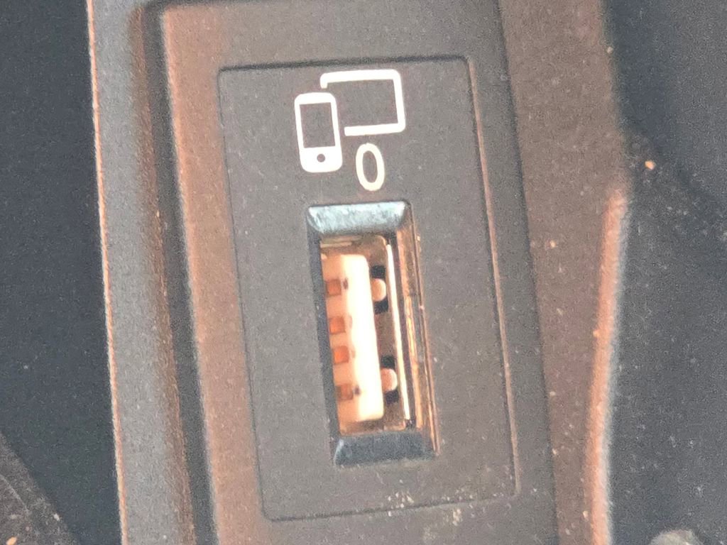 Certified 2020 Mercedes-Benz C 300 4MATIC Sedan image 33