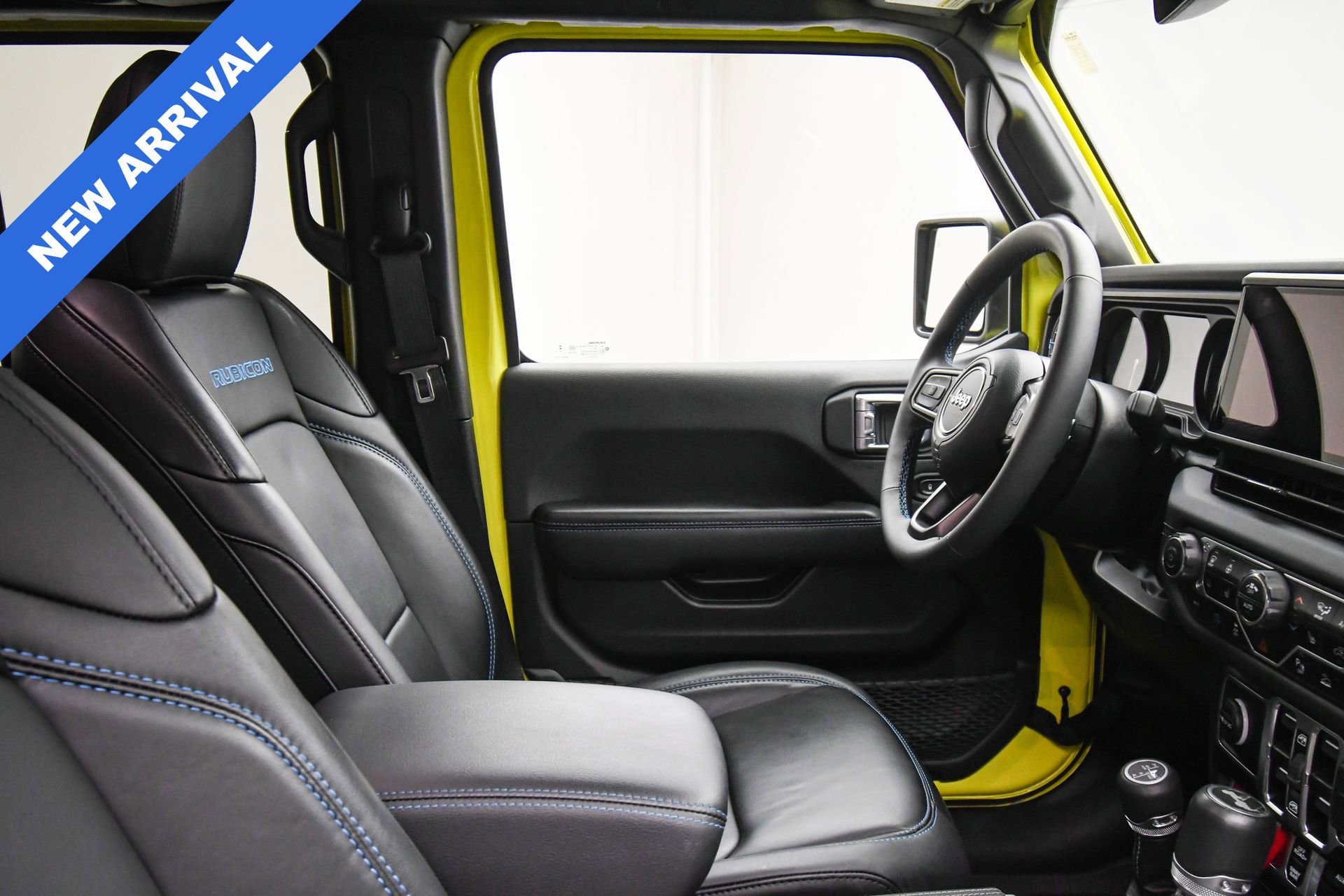 Used 2024 Jeep Wrangler Unlimited Rubicon 4xe image 45