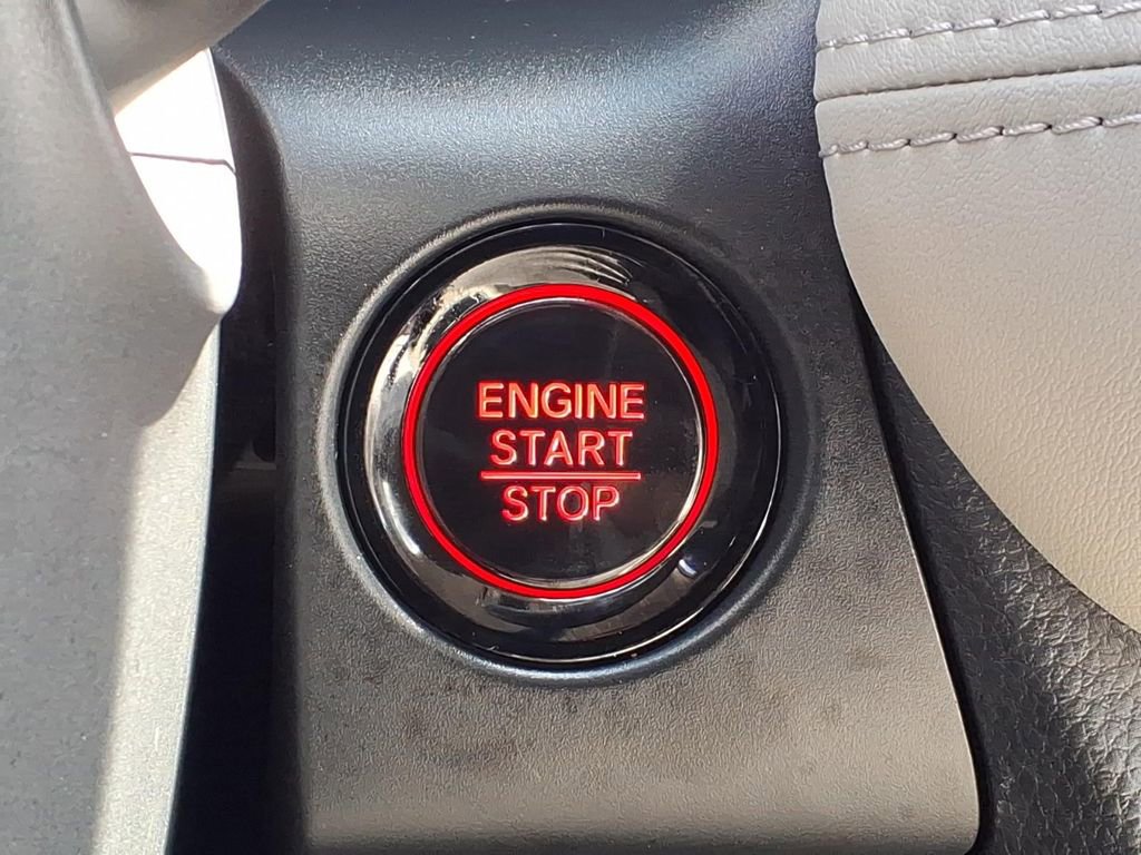 Used 2025 Honda HR-V LX image 7