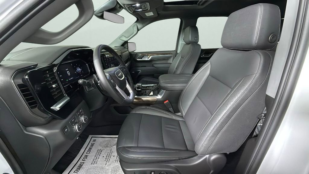 Certified 2026 GMC Sierra 1500 Elevation w/ Elevation Premium Package AWD/4WD image 11