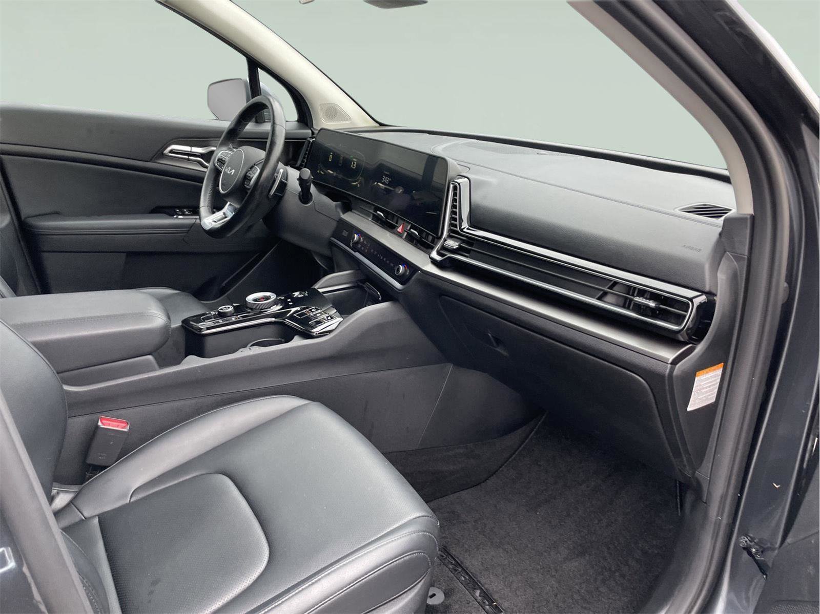 Used 2023 Kia Sportage EX w/ EX Premium Package image 21