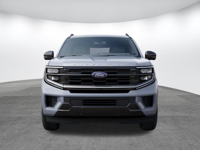 New 2027 Ford Expedition Platinum w/ Platinum Ultimate Package AWD/4WD image 3