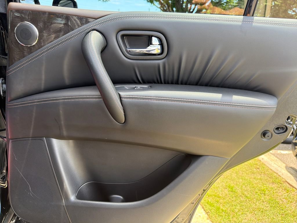 Used 2024 Nissan Armada Platinum w/ Captain's Chairs Package RWD image 49