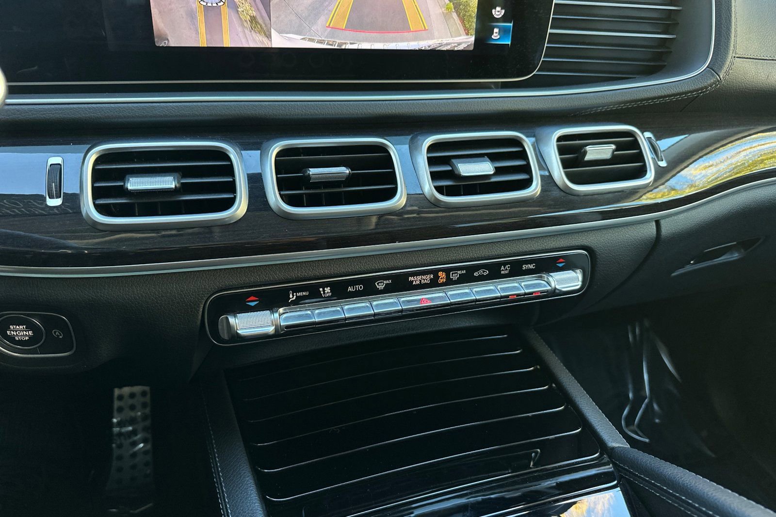 Certified 2023 Mercedes-Benz GLS 450 4MATIC image 21