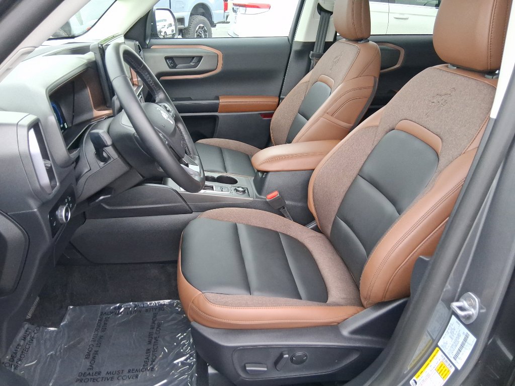 Used 2025 Ford Bronco Sport Outer Banks w/ Outer Banks Tech Package+ image 10