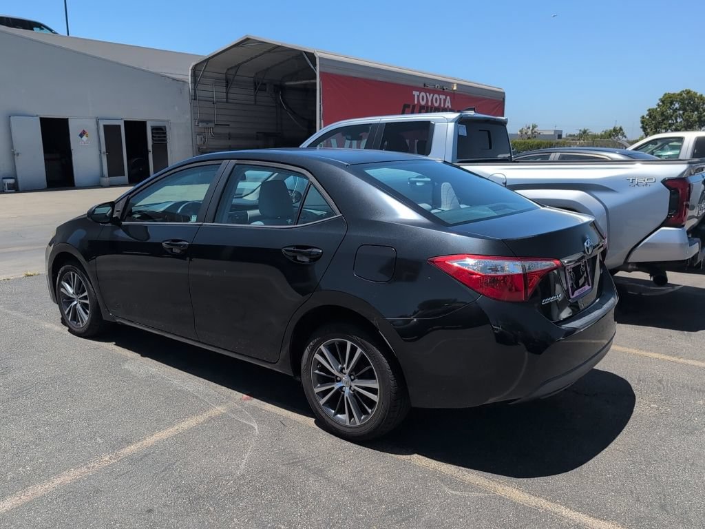 Certified 2016 Toyota Corolla LE FWD image 3