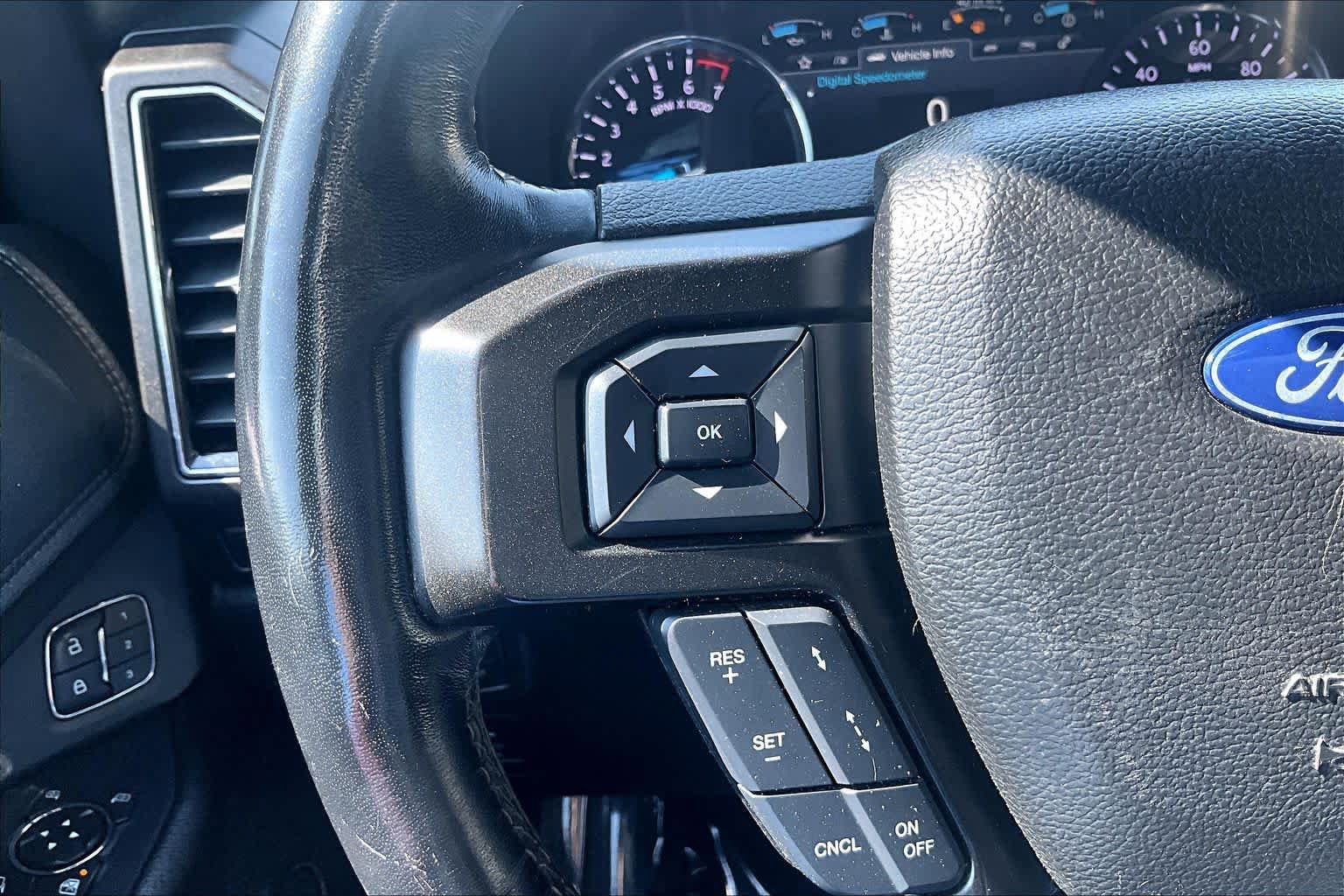 Used 2018 Ford Expedition Limited w/ Equipment Group 301A RWD image 24