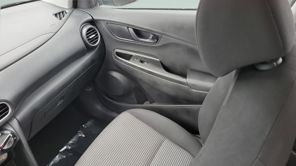 Used 2020 Hyundai Kona SE image 24