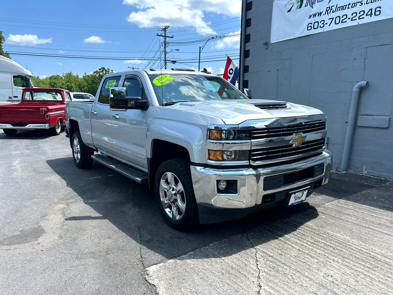 Used 2019 Chevrolet Silverado 2500 LTZ w/ Duramax Plus Package image 2