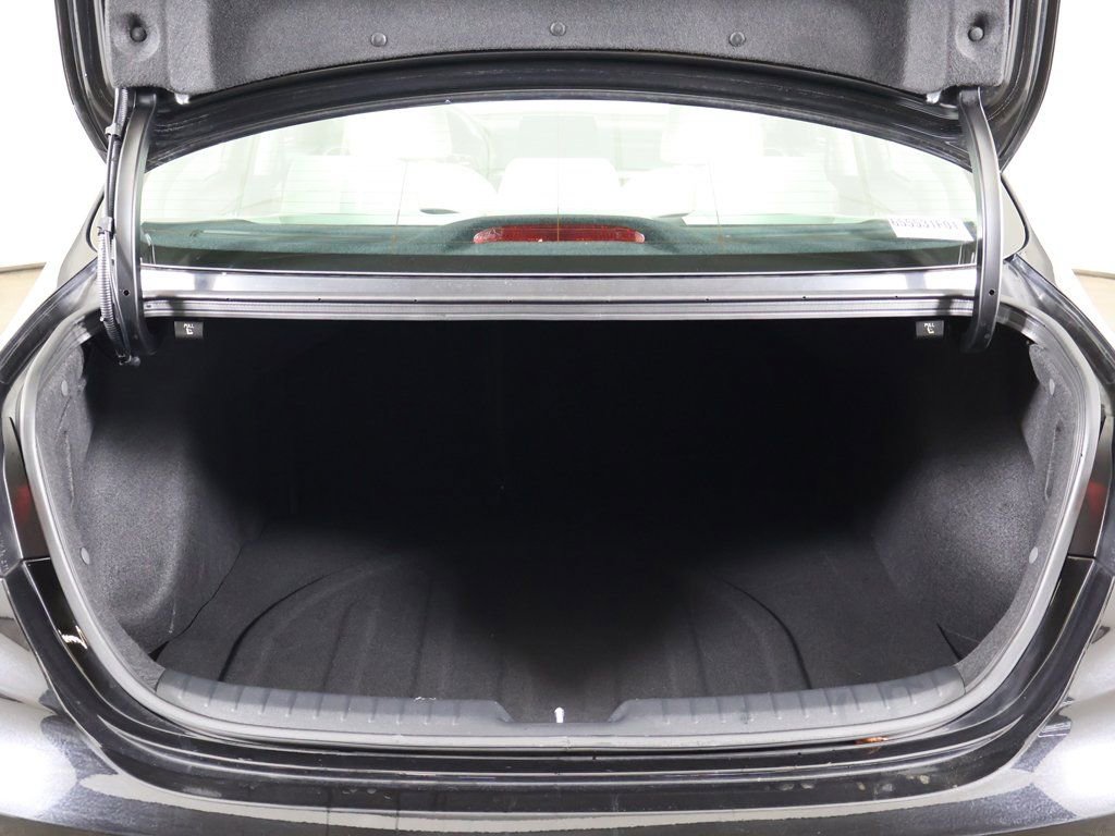 Used 2023 Kia Forte LXS w/ LXS Technology Package image 18