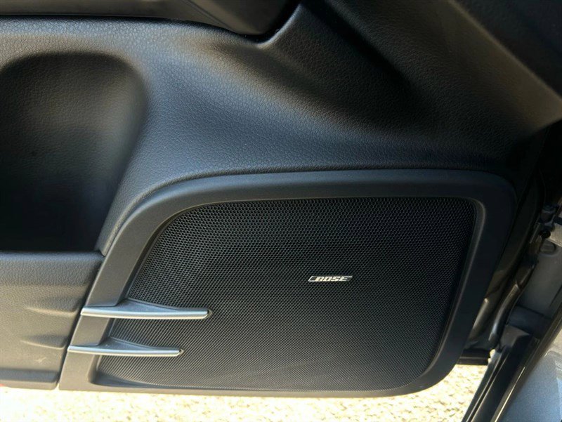 Used 2018 Porsche Cayenne Sport Utility 4D image 21