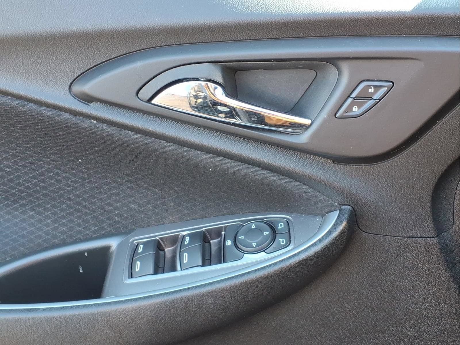 Used 2024 Chevrolet Malibu LT FWD image 19