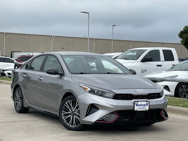 Used 2023 Kia Forte GT-Line w/ GT-Line Premium Package FWD image 2