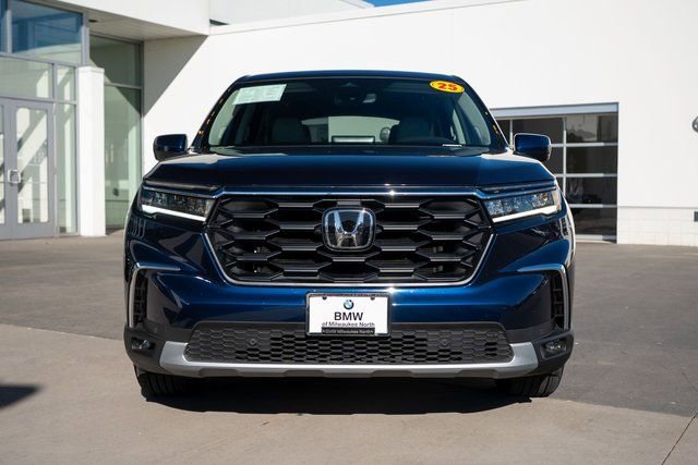 Used 2025 Honda Pilot EX-L image 7