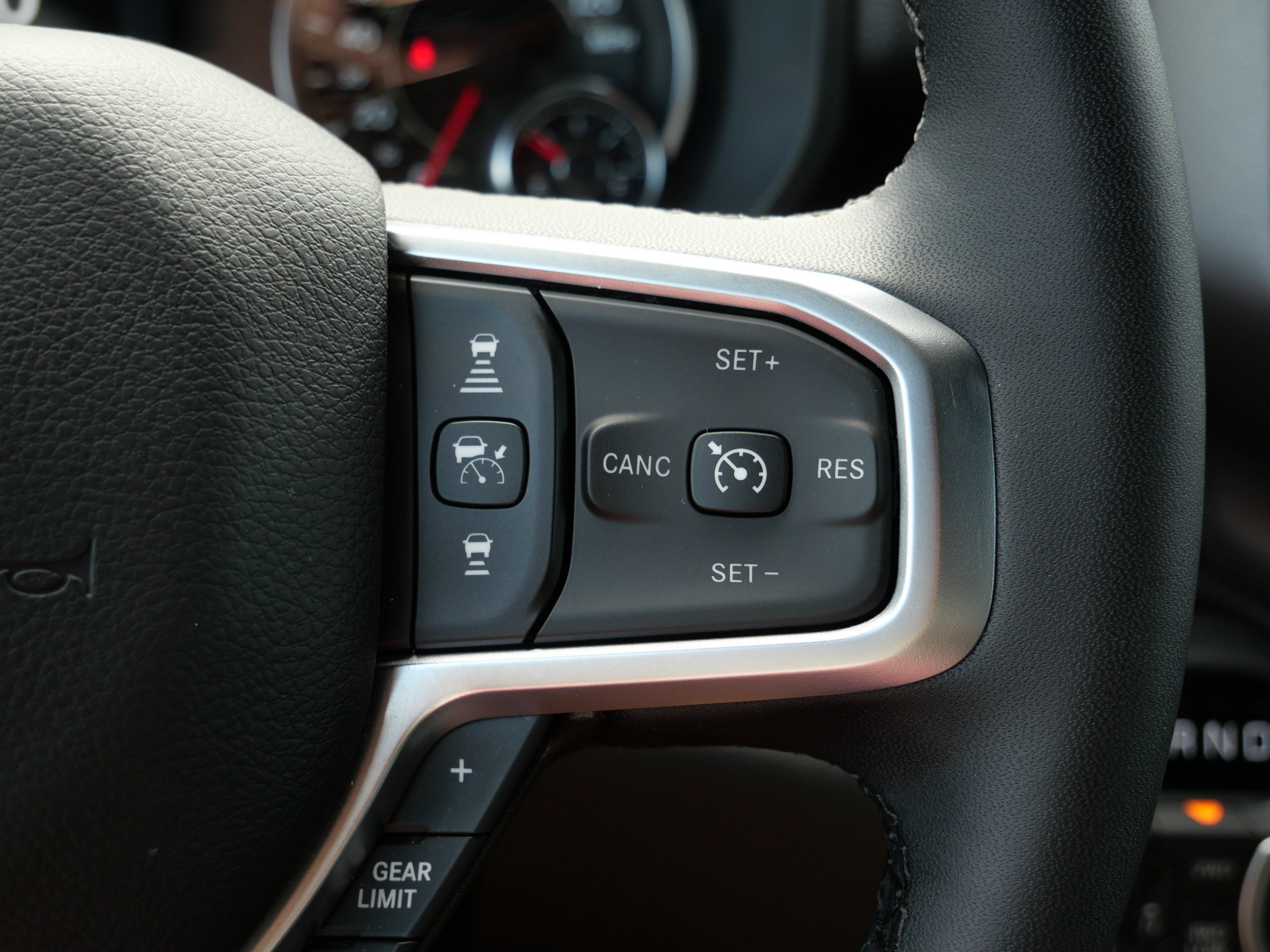 Used 2025 RAM 1500 Big Horn AWD/4WD image 29