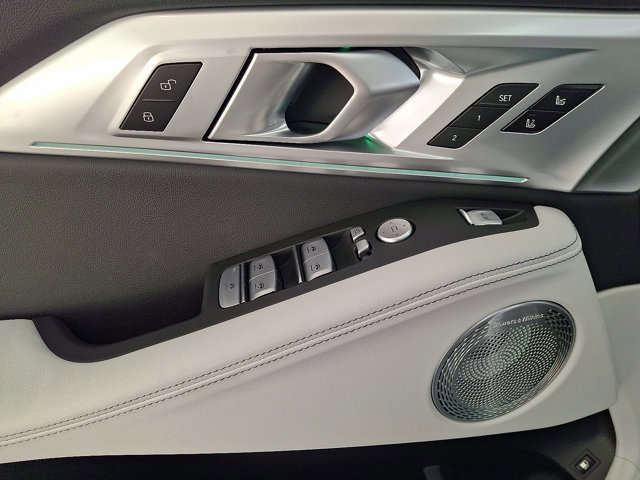 New 2026 BMW XM Label Red image 10