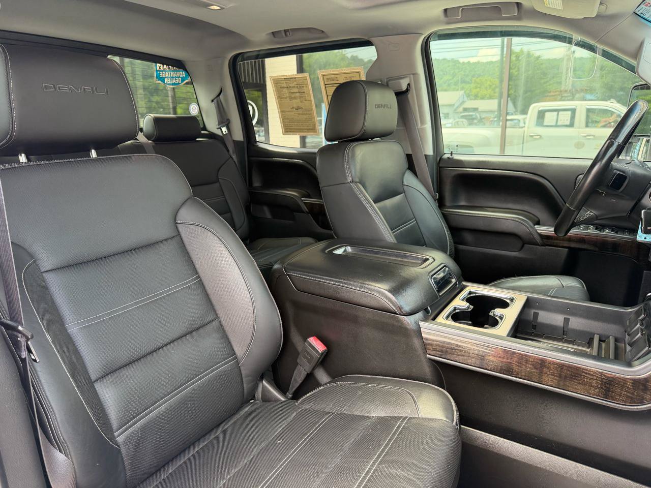 Used 2015 GMC Sierra 3500 Denali w/ Duramax Plus Package AWD/4WD image 19