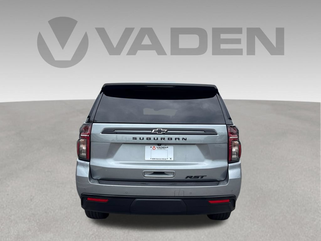 Used 2023 Chevrolet Suburban RST w/ Luxury Package AWD/4WD image 19