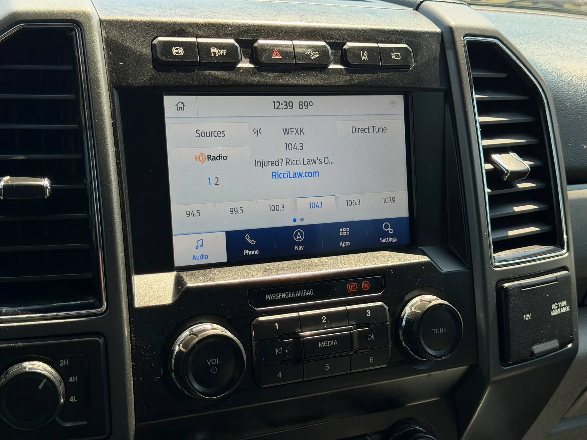 Used 2020 Ford F250 XLT w/ XLT Premium Package AWD/4WD image 37