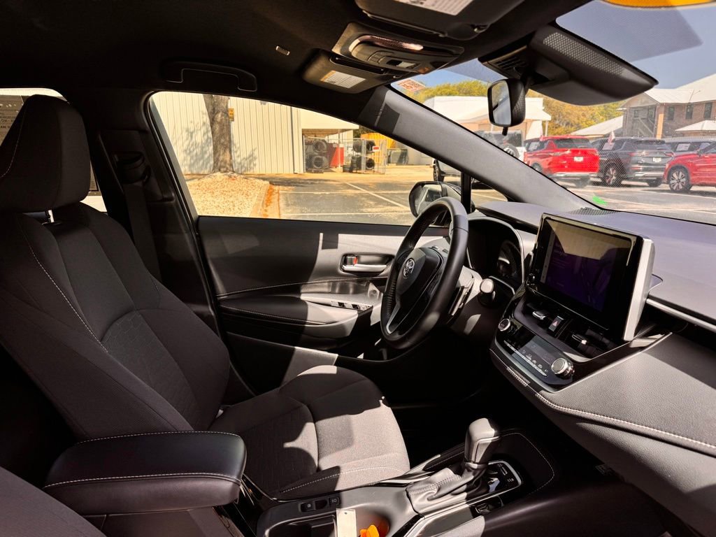 Used 2024 Toyota Corolla SE w/ SE Package FWD image 27