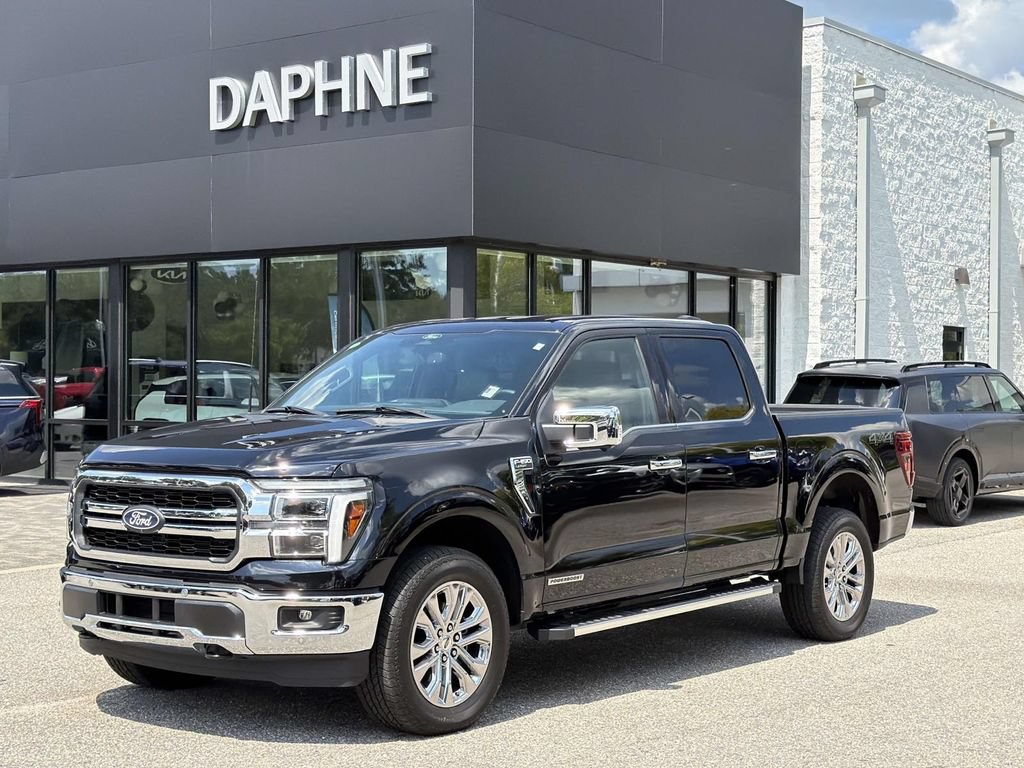 Used 2025 Ford F150 Lariat w/ Equipment Group 501A Mid AWD/4WD image 33
