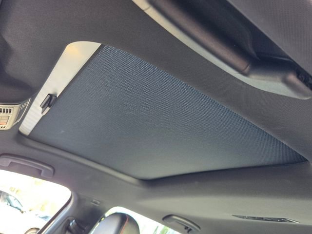 Used 2017 Volkswagen GTI Autobahn image 20