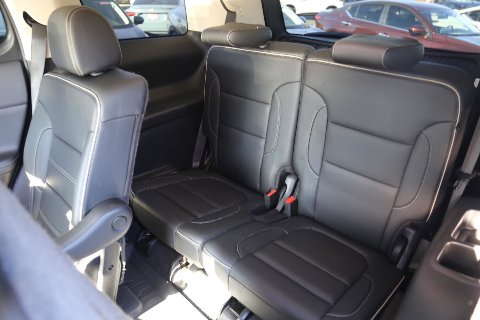 Used 2021 GMC Acadia Denali image 21