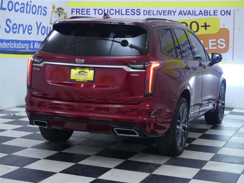 Used 2022 Cadillac XT6 Sport w/ Platinum Package image 8