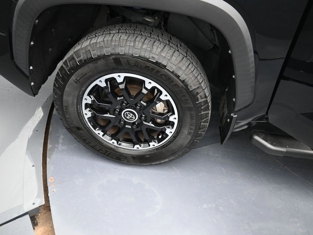Used 2022 Toyota Tundra SR5 image 25