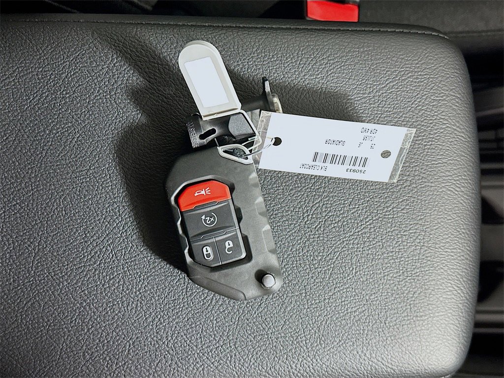 New 2025 Jeep Gladiator Willys image 20