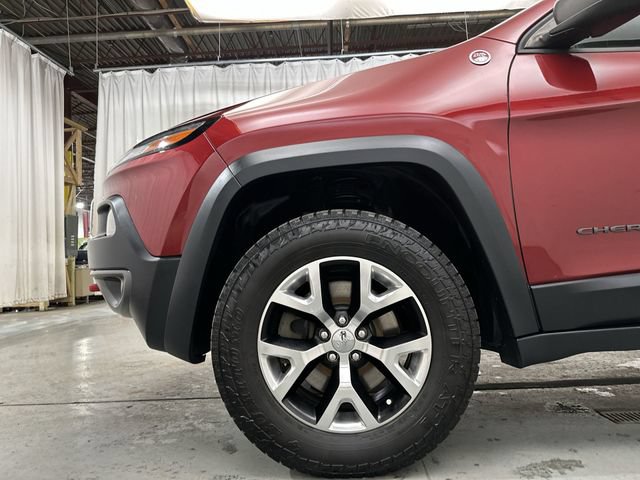 Used 2015 Jeep Cherokee Trailhawk AWD/4WD image 21