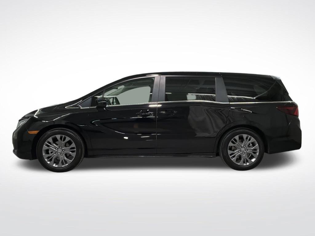 Certified 2026 Honda Odyssey Touring image 33