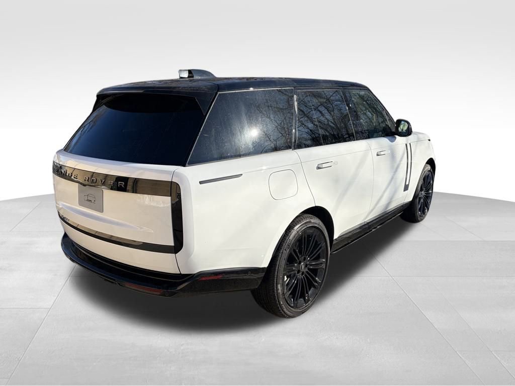 New 2025 Land Rover Range Rover SE image 8