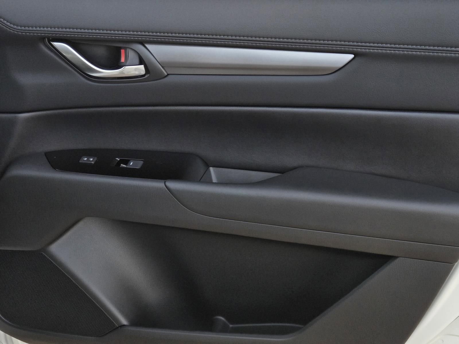 New 2025 MAZDA CX-5 AWD 2.5 S w/ Select Package image 5