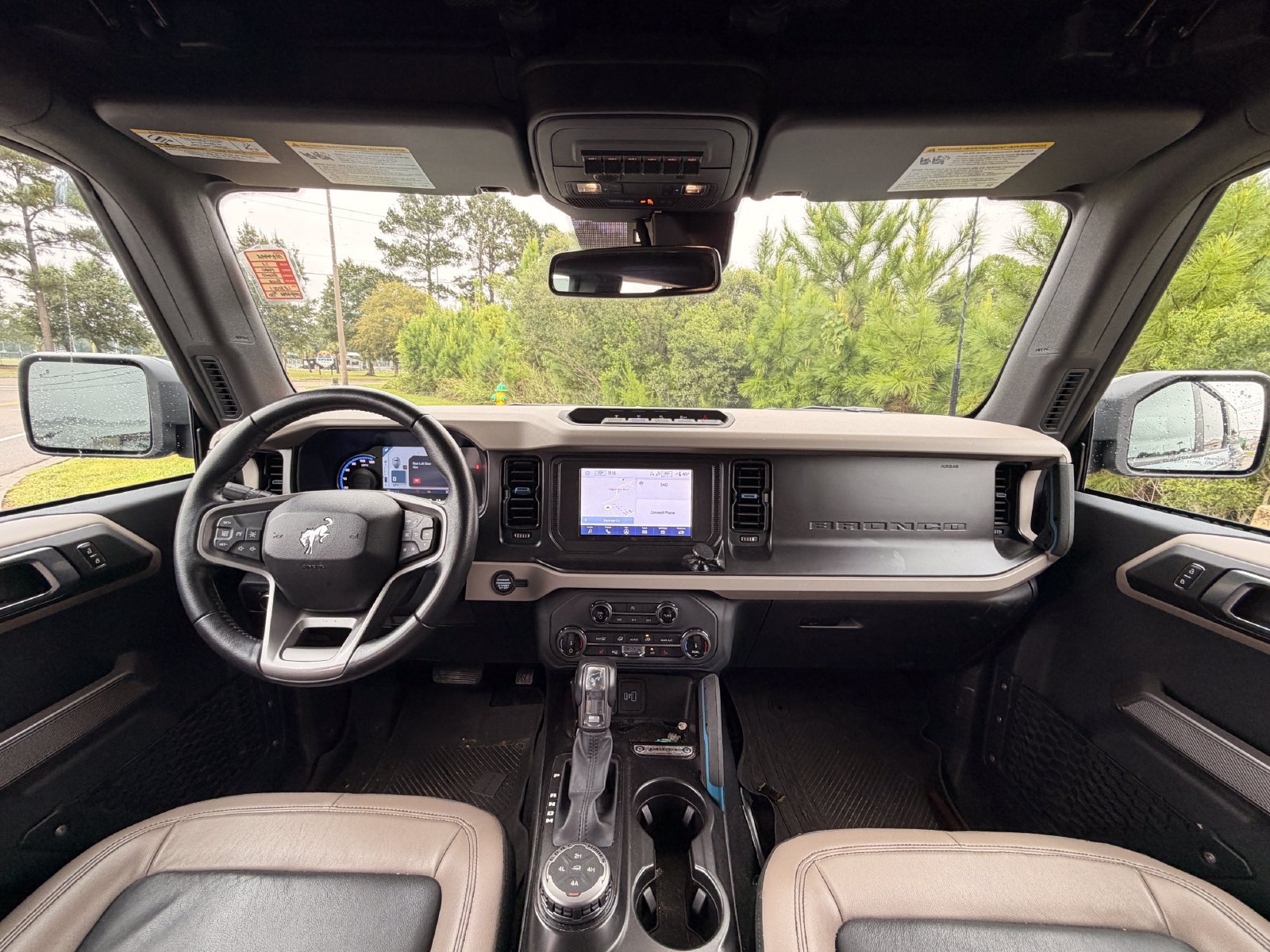 Used 2022 Ford Bronco Wildtrak AWD/4WD image 2