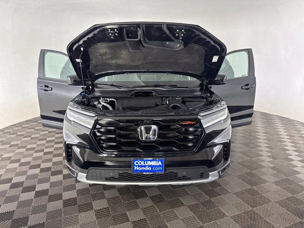 Used 2024 Honda Pilot TrailSport image 18