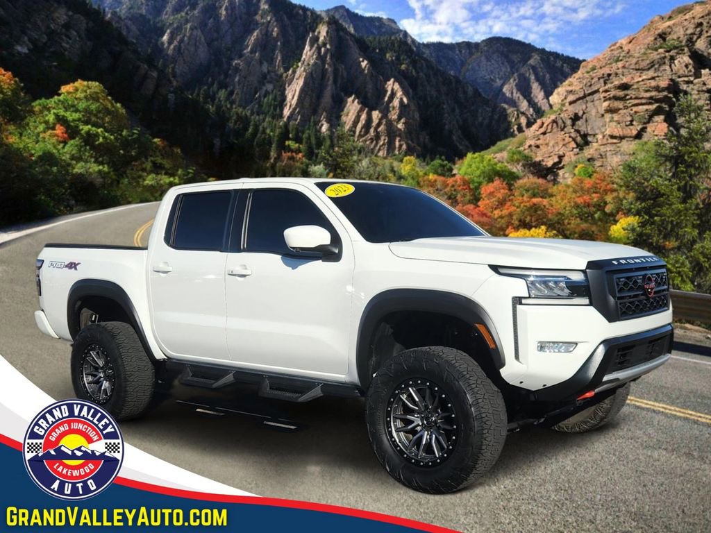 Used 2023 Nissan Frontier PRO-4X w/ Pro Convenience Package image 1