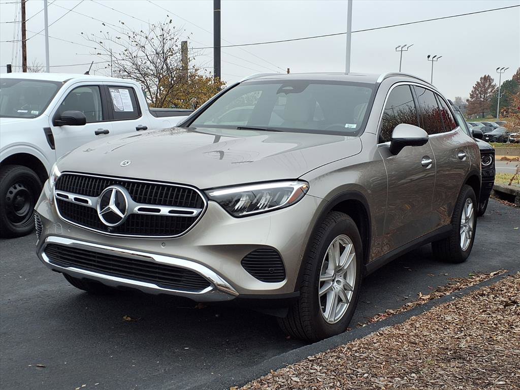 Used 2024 Mercedes-Benz GLC 300 4MATIC image 26