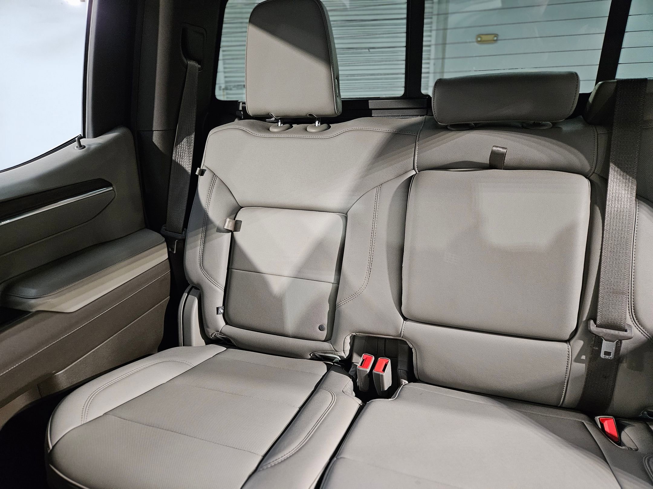 Used 2023 GMC Sierra 1500 SLT w/ SLT Premium Plus Package image 12