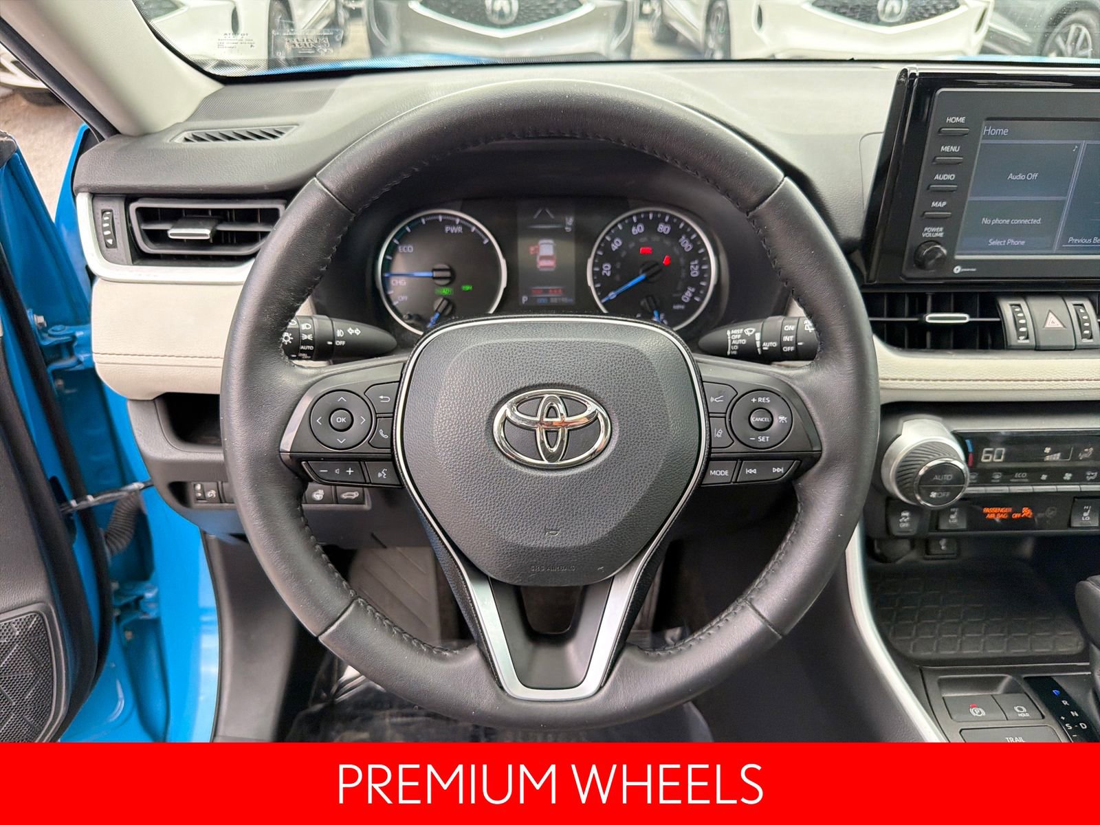 Used 2021 Toyota RAV4 XLE Premium AWD/4WD image 15