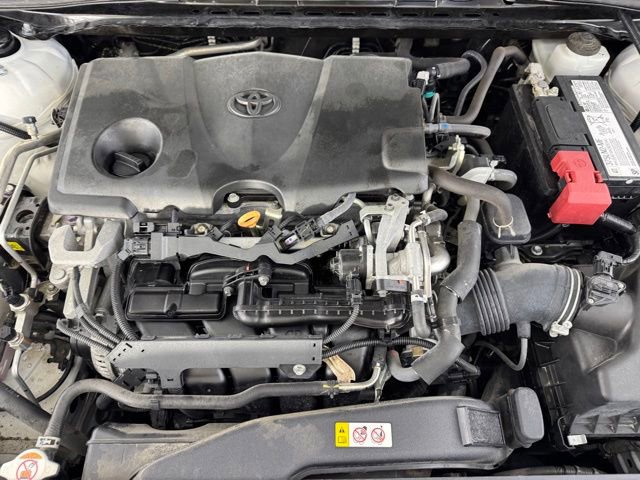 Used 2020 Toyota Camry SE FWD image 17