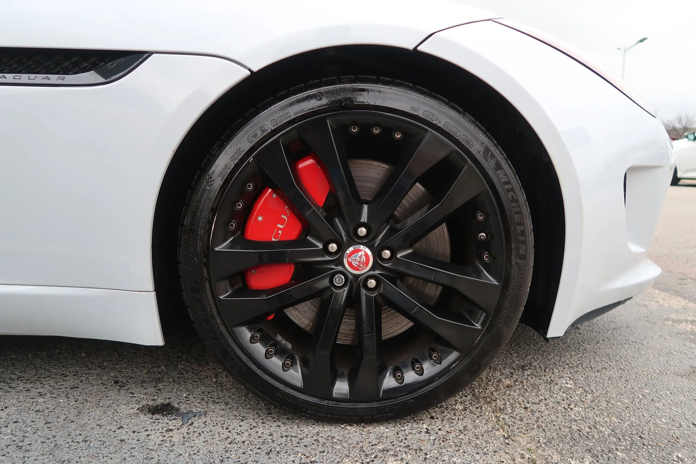 Used 2016 Jaguar F-TYPE S image 47