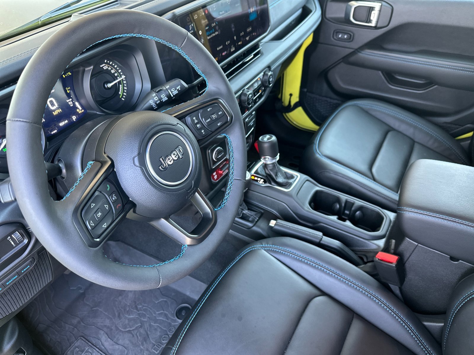 Certified 2024 Jeep Wrangler Unlimited Rubicon 4xe image 10