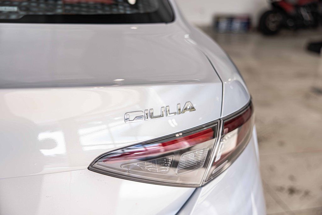 New 2025 Alfa Romeo Giulia AWD w/ Driving Assist Package image 16